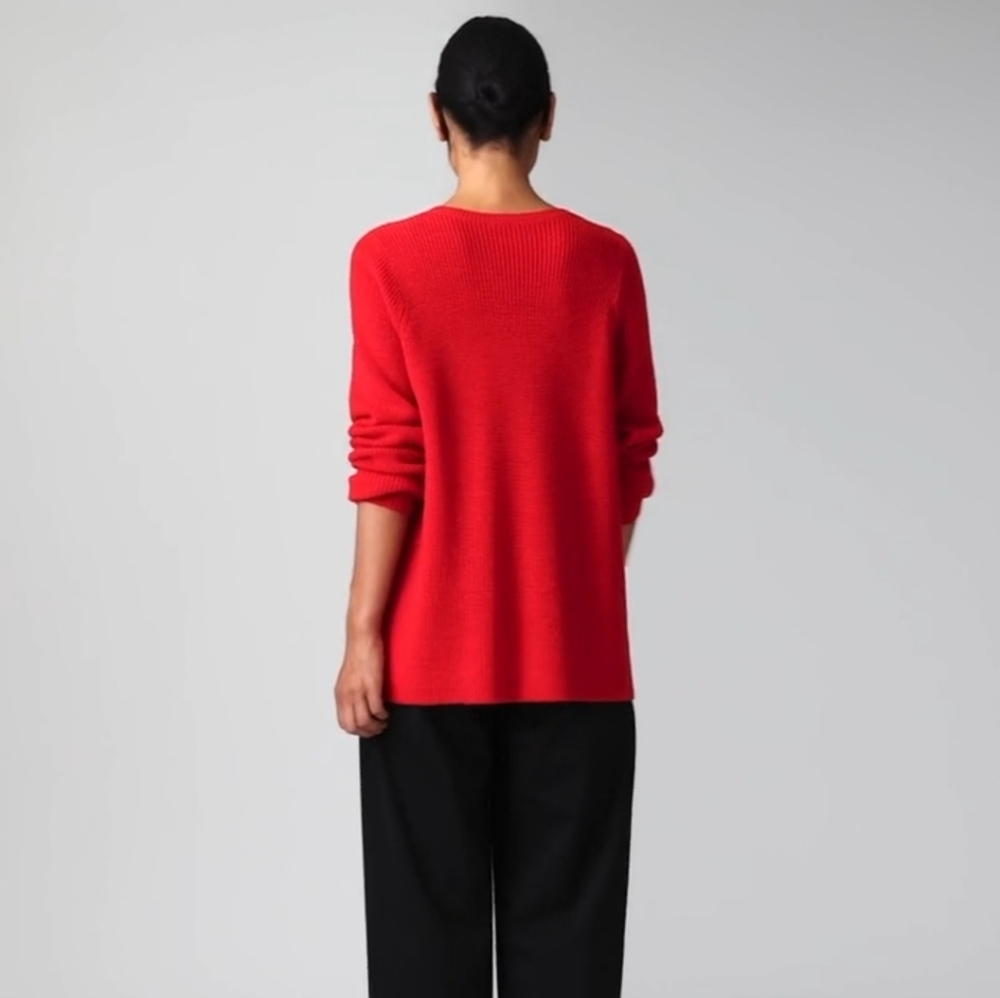 Nwot EILEEN FISHER MERINO Women's Red Sweater Quiet Luxury Layering Revolve - Picture 3 of 11